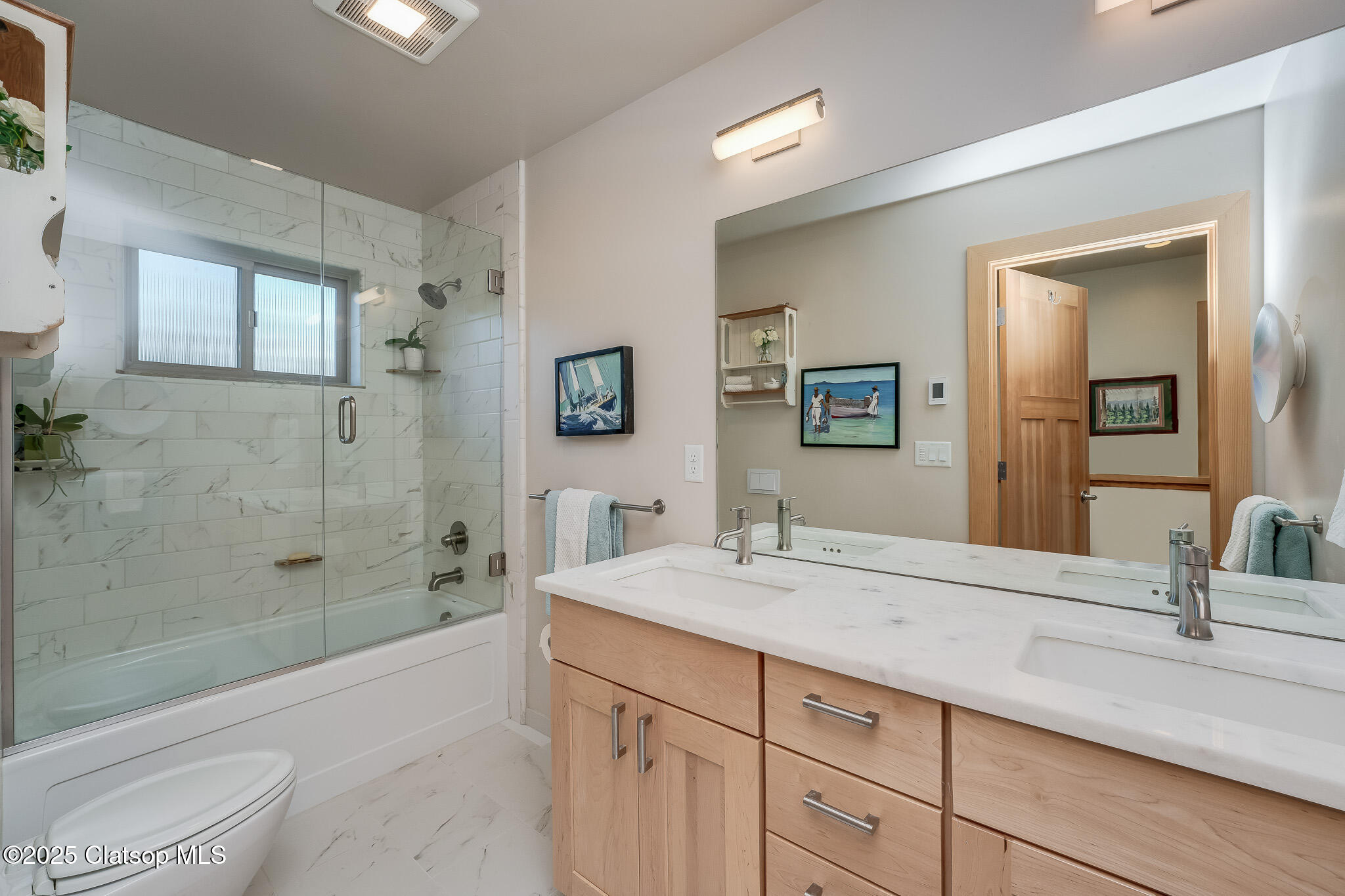 412 University Avenue Property Photo 14