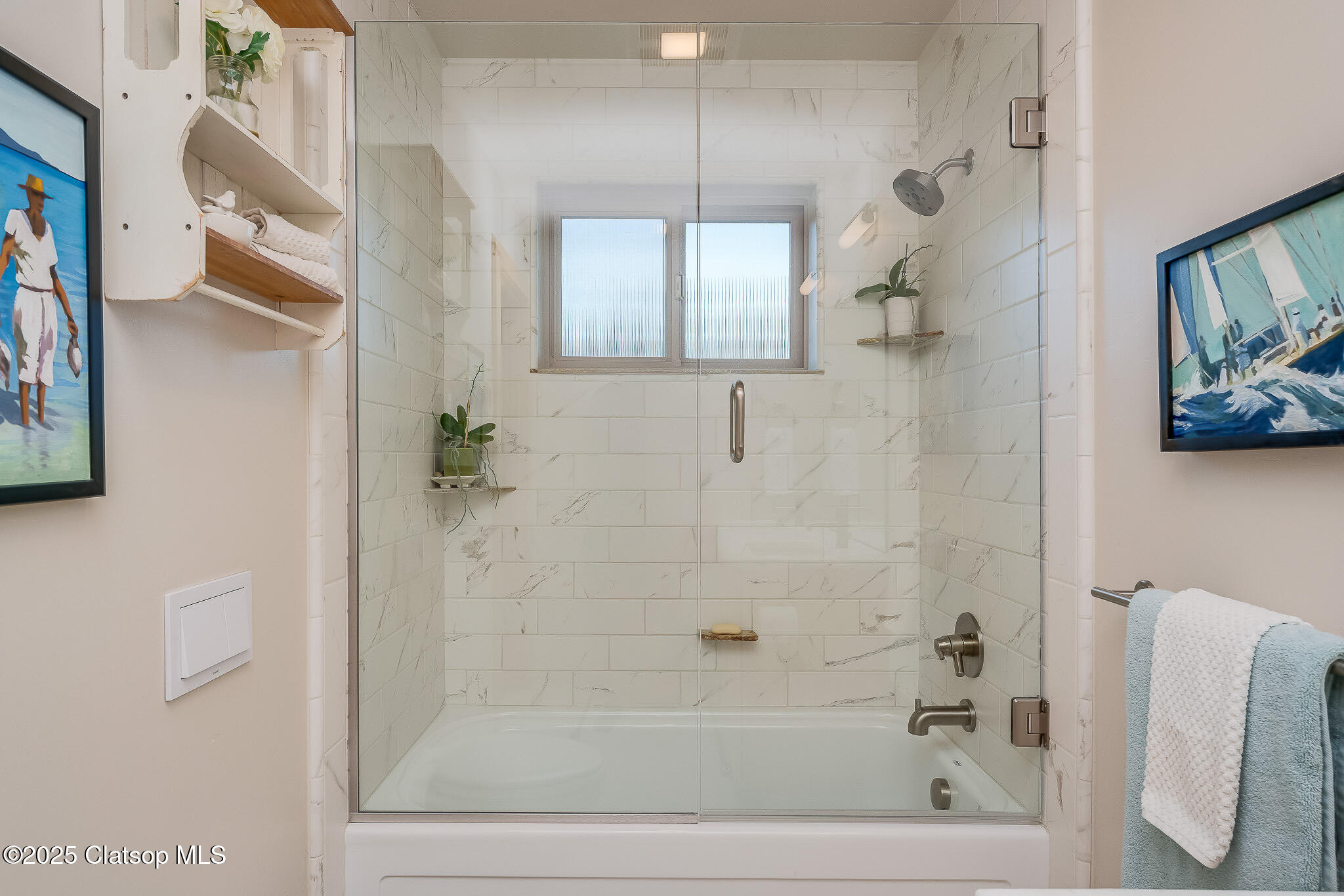 412 University Avenue Property Photo 15