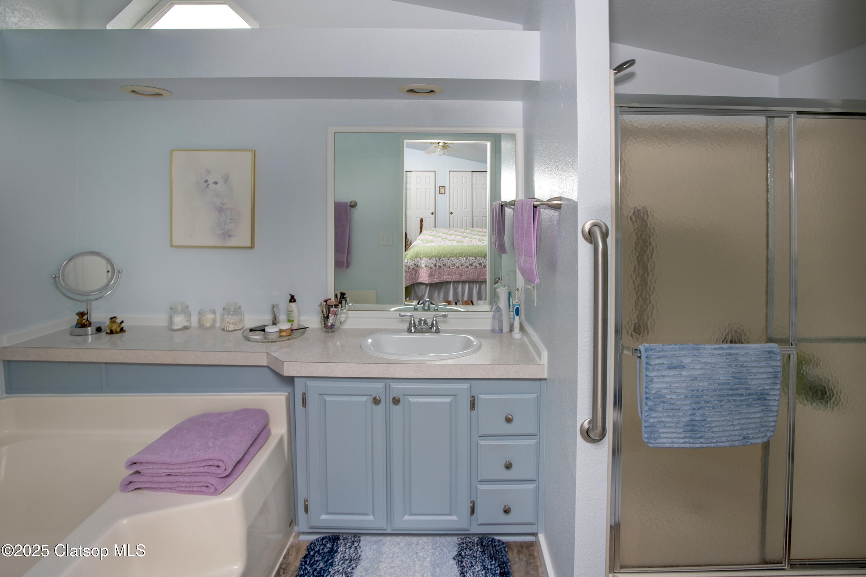 1100 Nw Warrenton Dr Property Photo 14