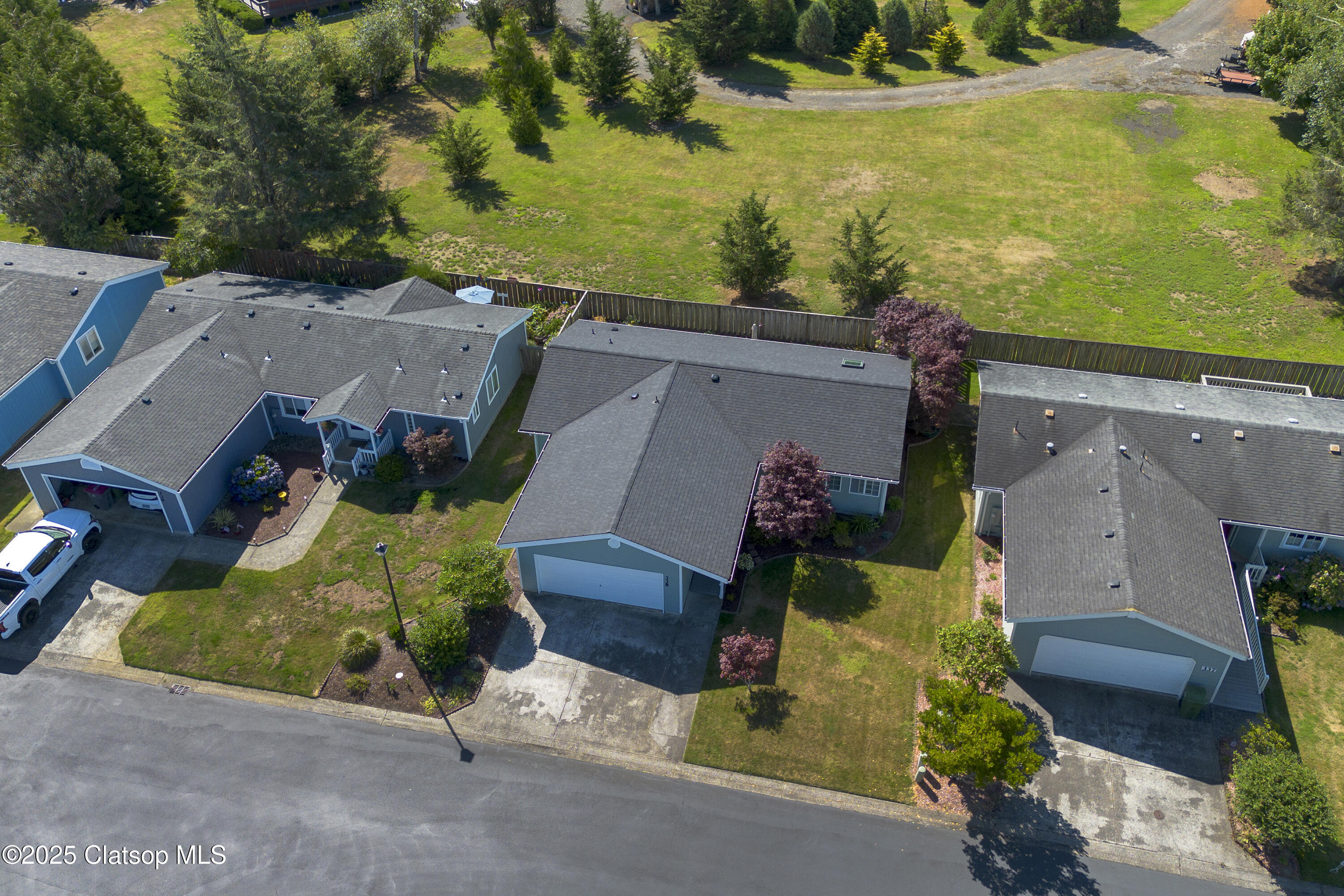 1100 Nw Warrenton Dr Property Photo 20