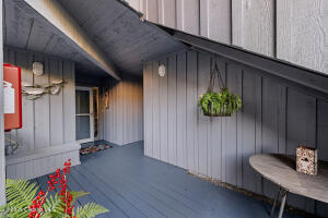 1787 Gearhart Green Drive Property Photo 4