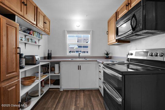 845 9th Avenue Property Photo 7