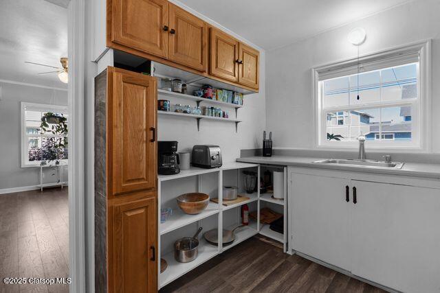 845 9th Avenue Property Photo 8