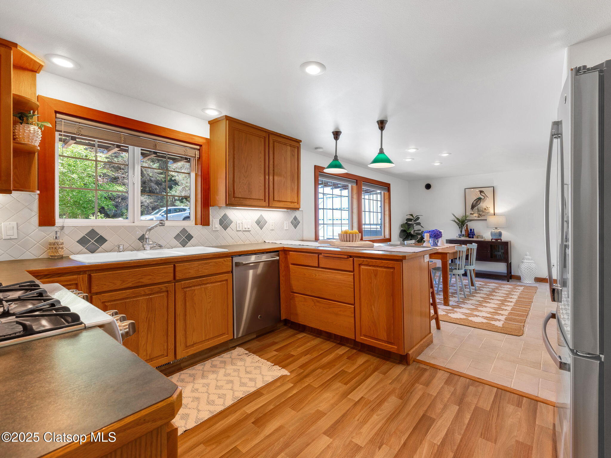 715 N Laurel Street Property Photo 16