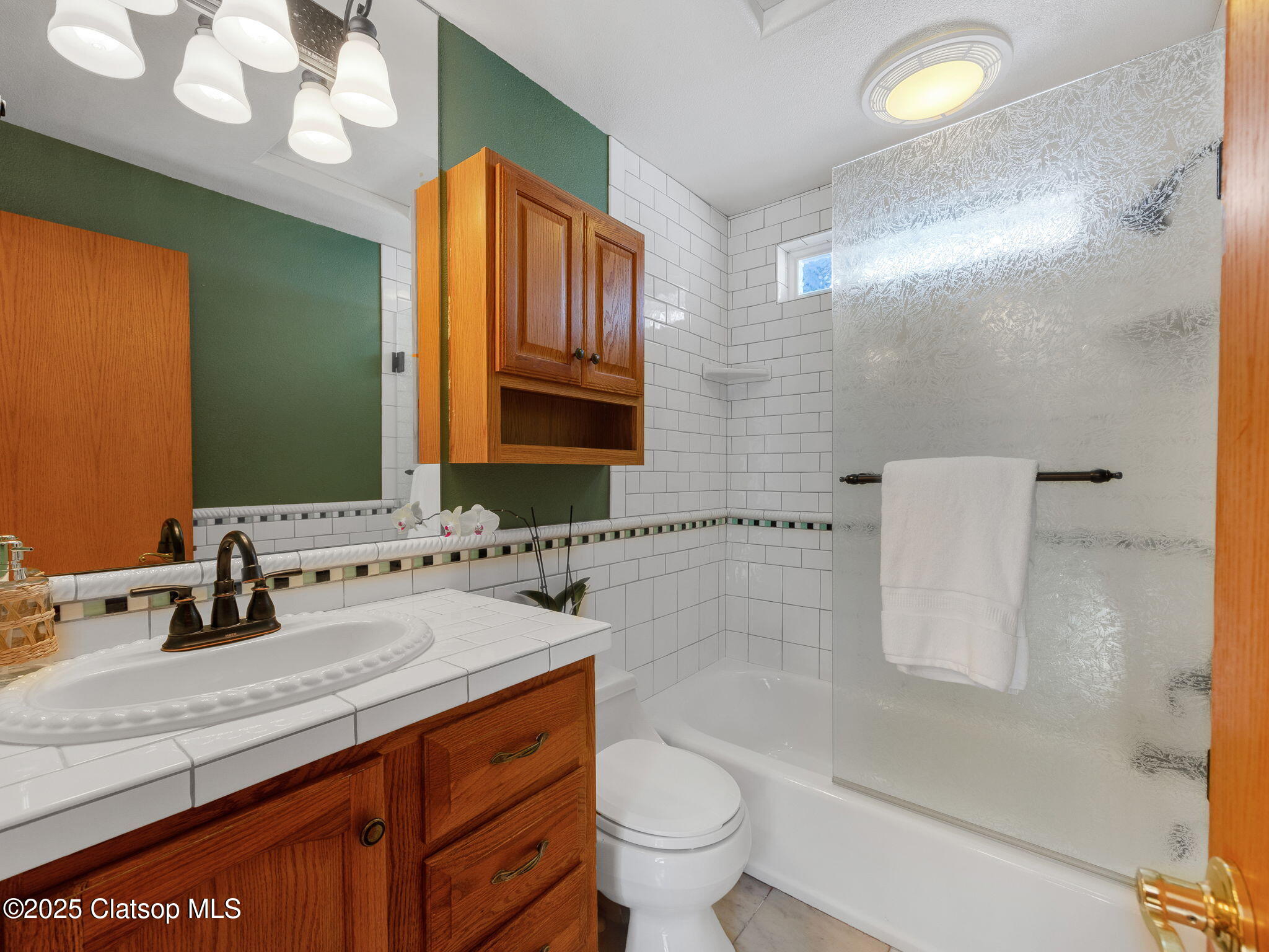 715 N Laurel Street Property Photo 42