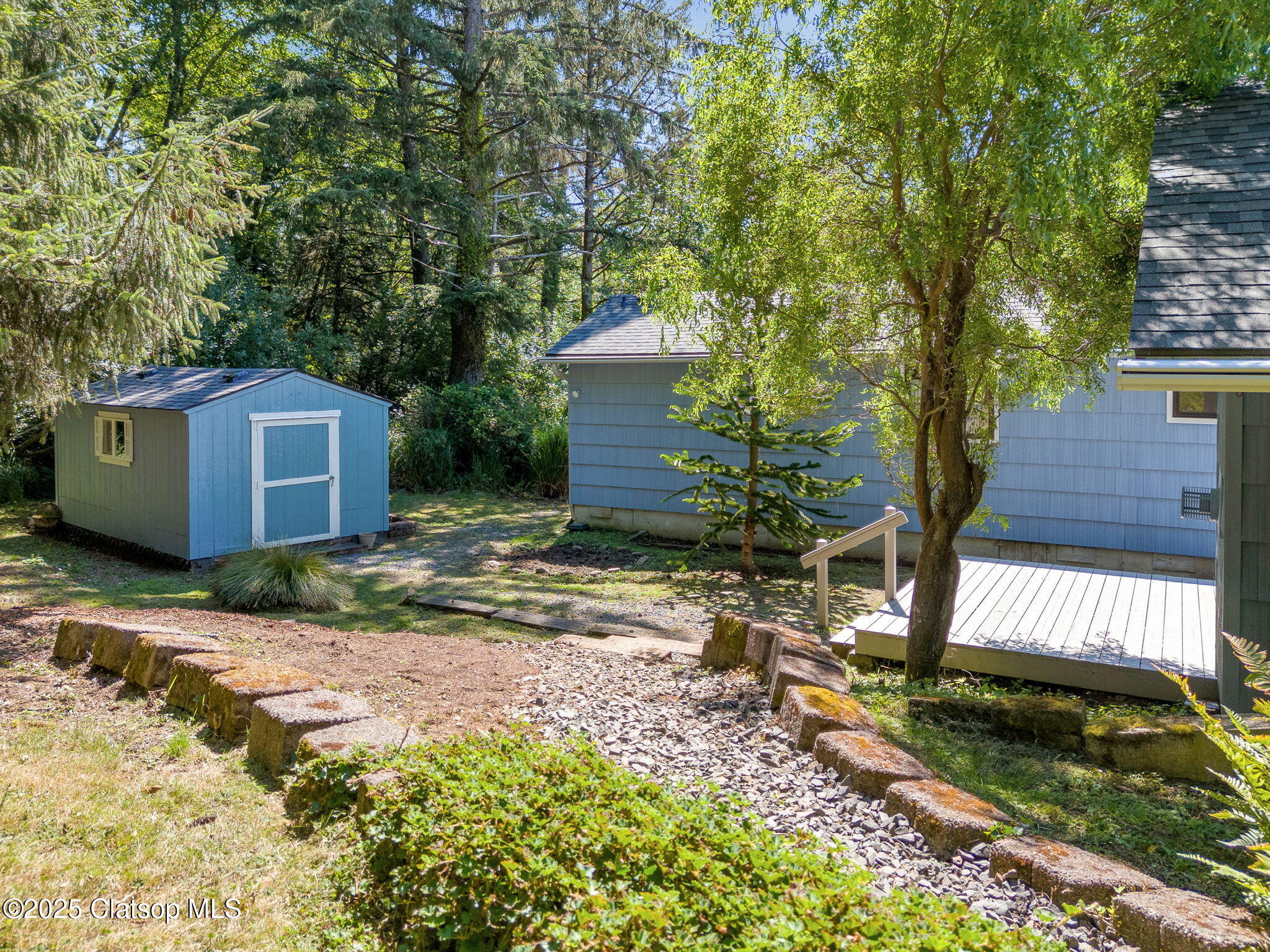 715 N Laurel Street Property Photo 48