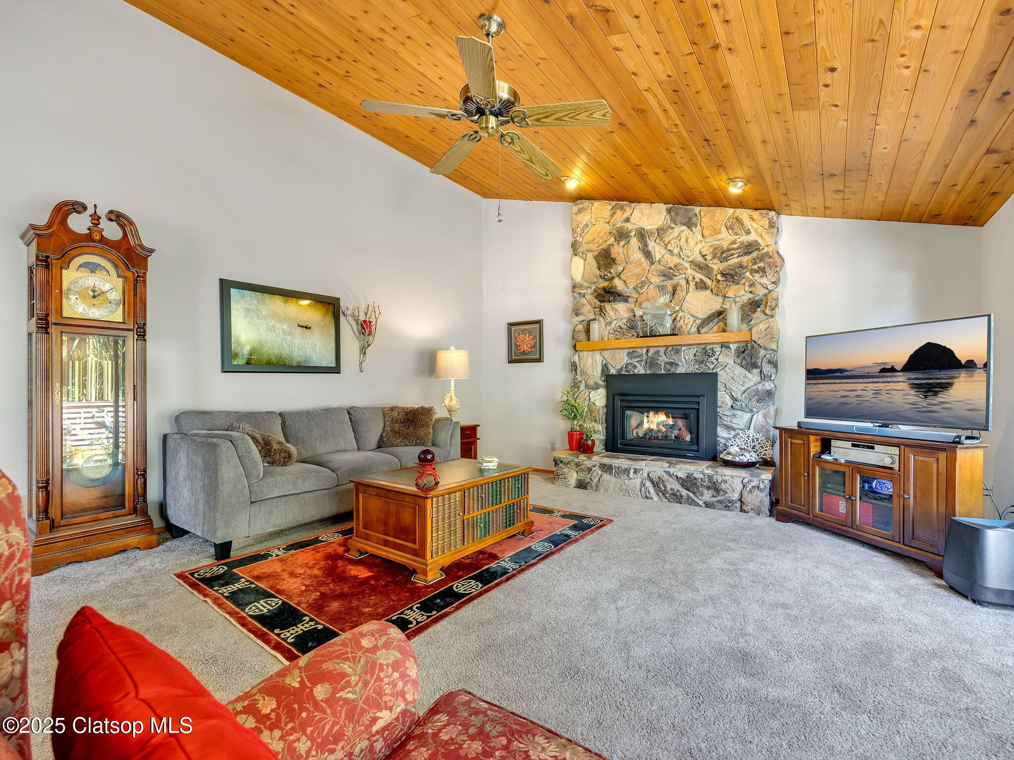 315 N Chinook Street Property Photo 7