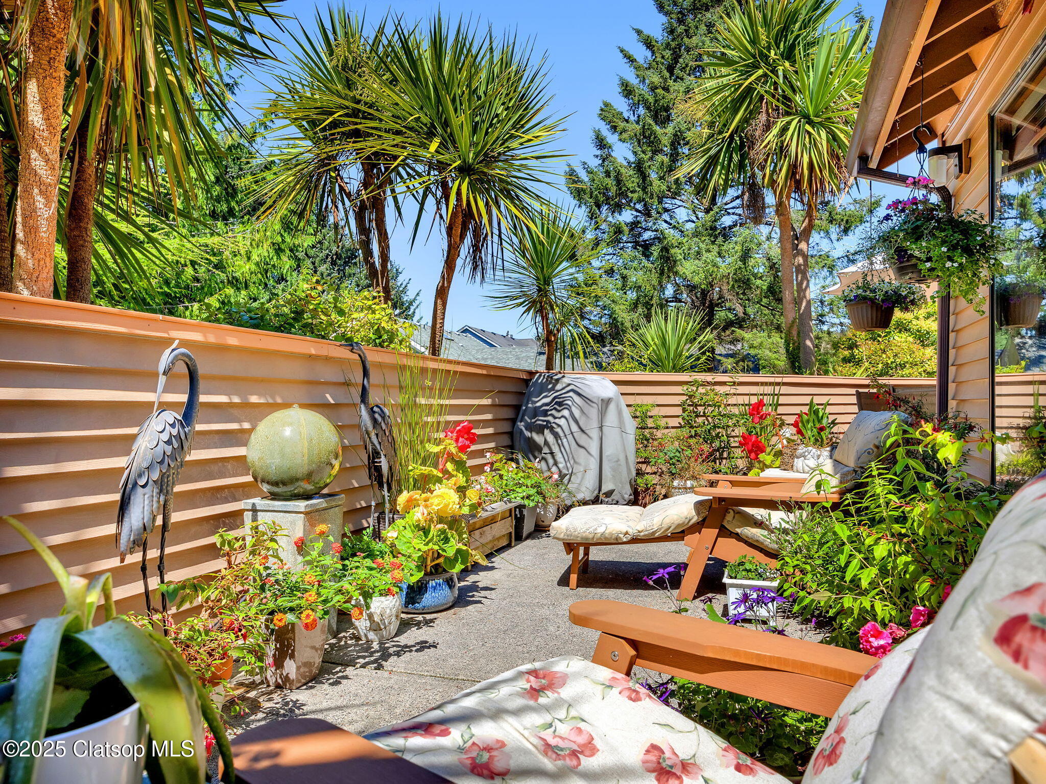 315 N Chinook Street Property Photo 11