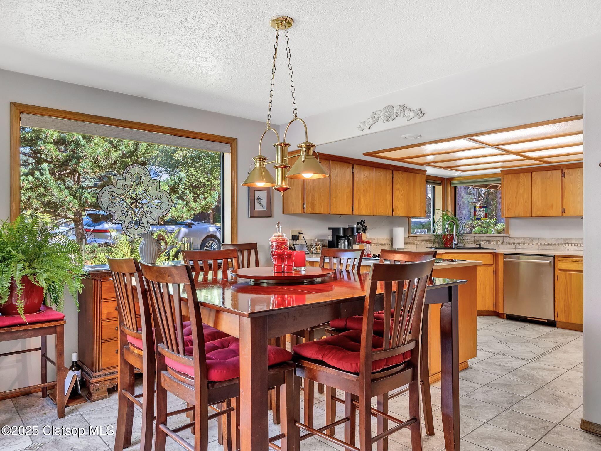 315 N Chinook Street Property Photo 16