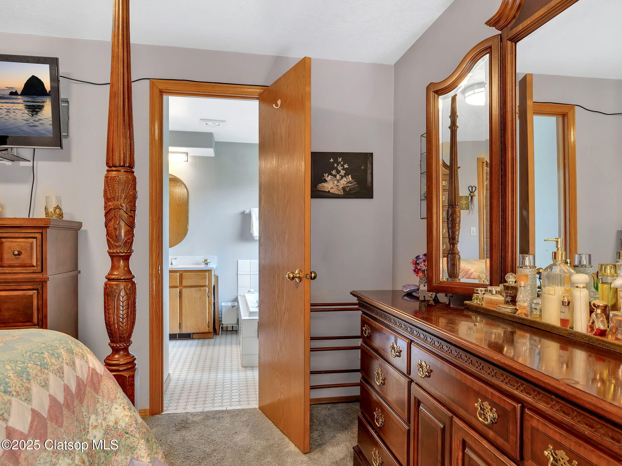 315 N Chinook Street Property Photo 27