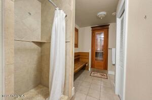 584 8th Street Property Photo 15