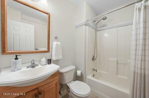 584 8th Street Property Photo 20