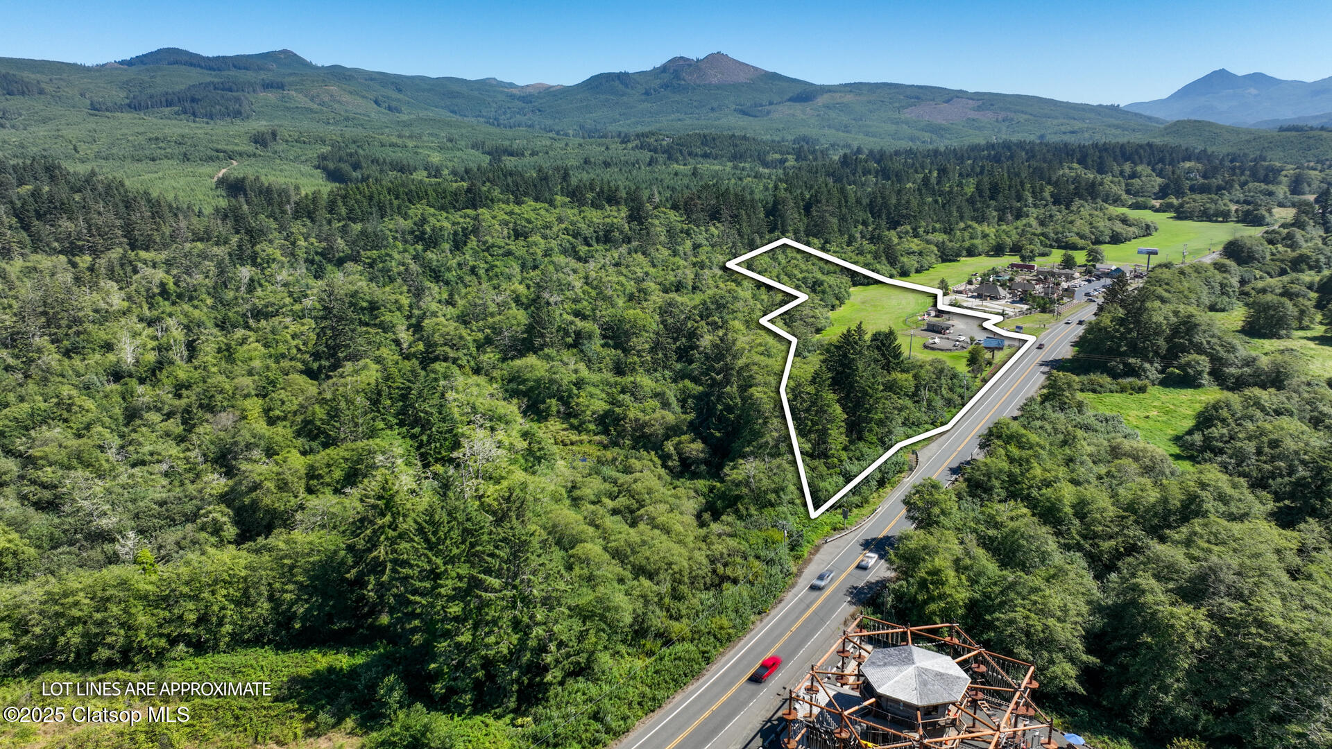 2665 S Roosevelt Drive Property Photo 4