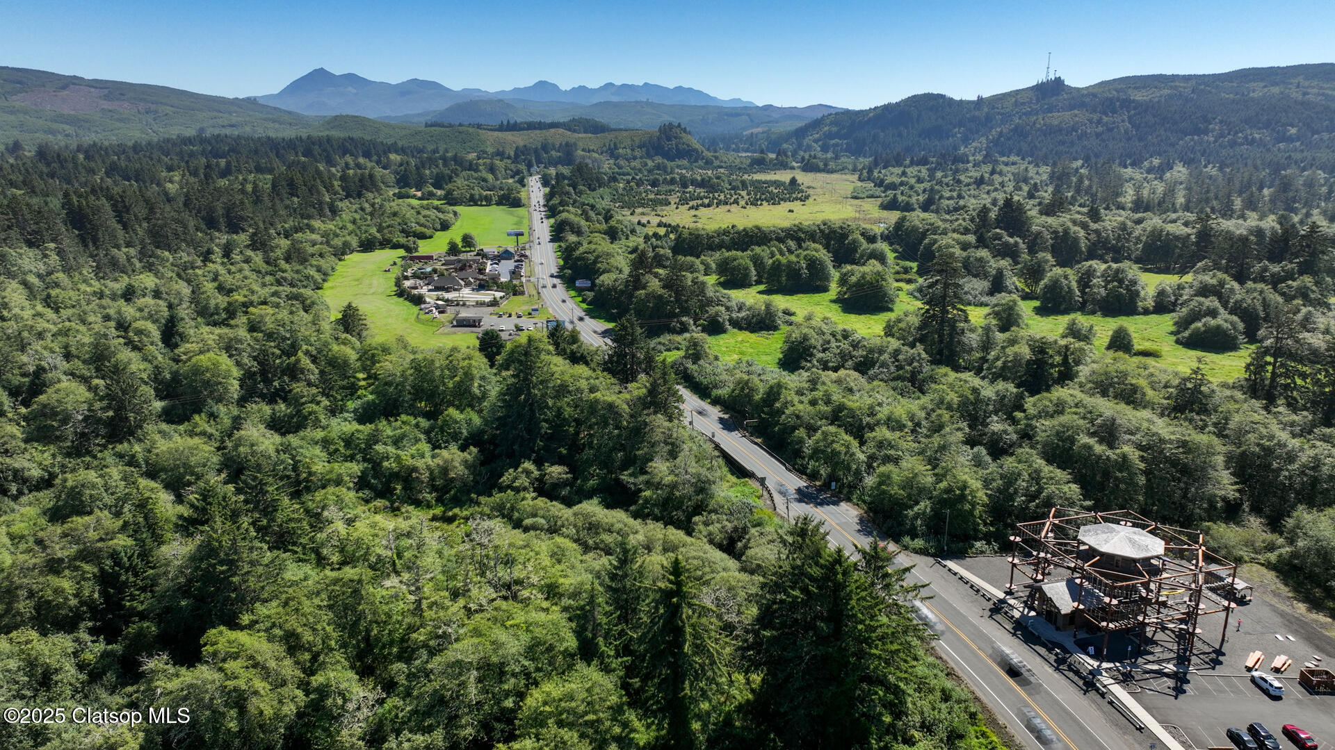 2665 S Roosevelt Drive Property Photo 11