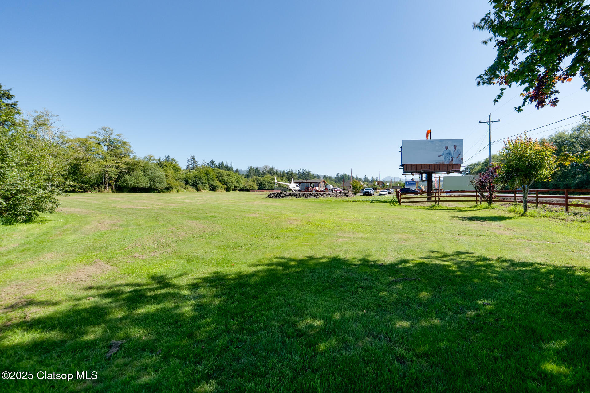 2665 S Roosevelt Drive Property Photo 17