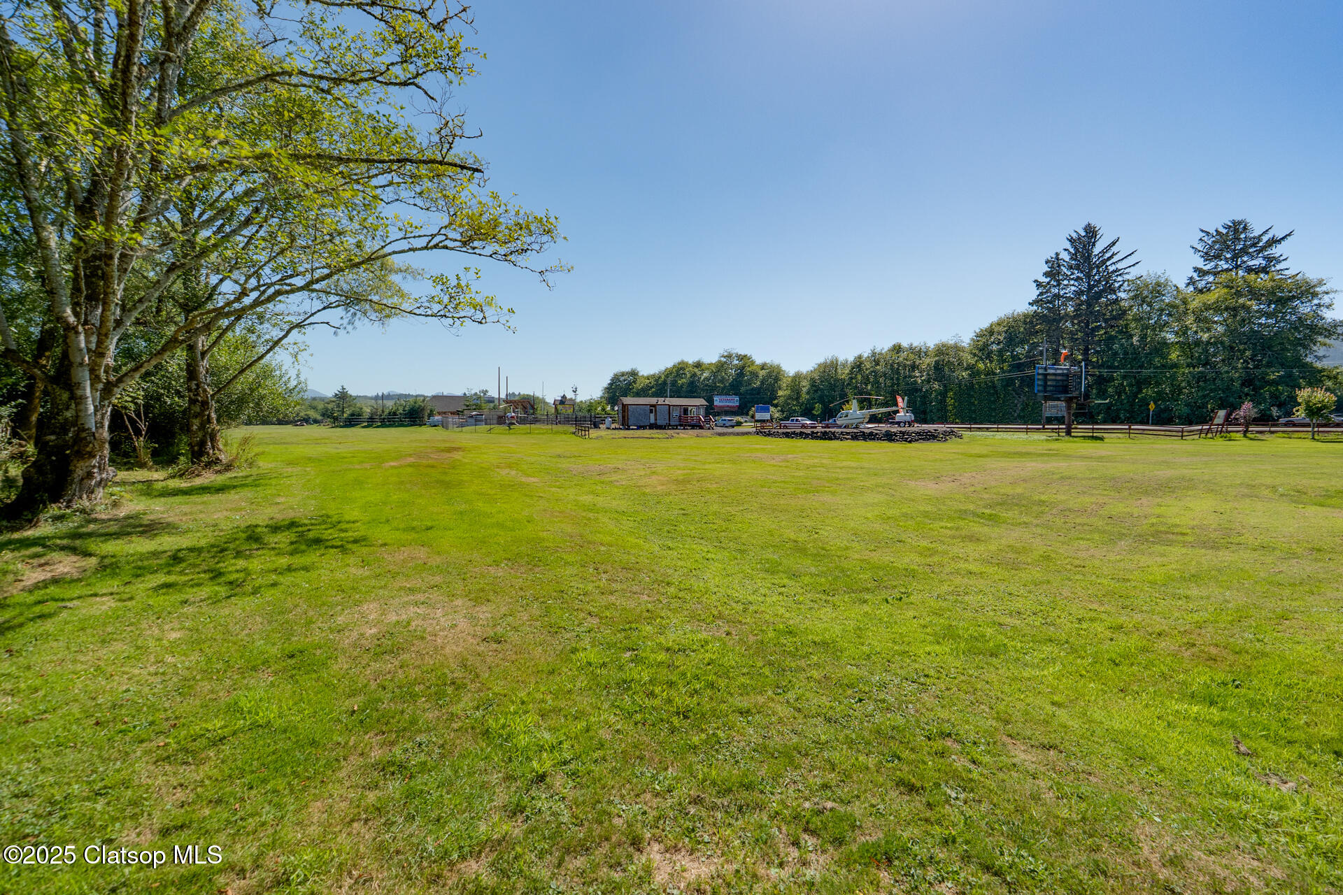 2665 S Roosevelt Drive Property Photo 19