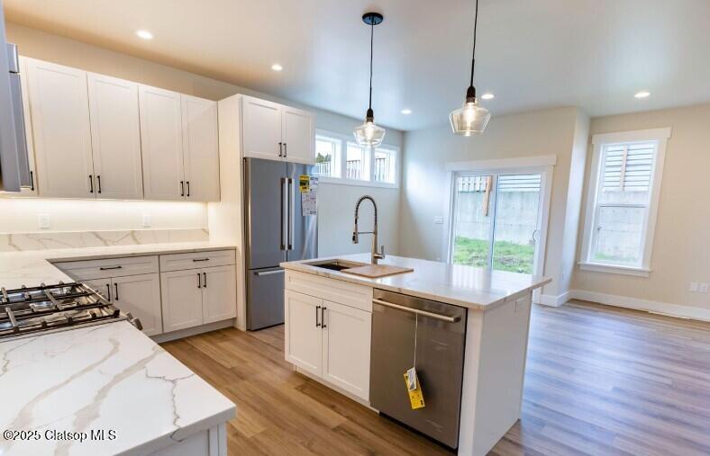 3389 101 Highway N Property Photo 7