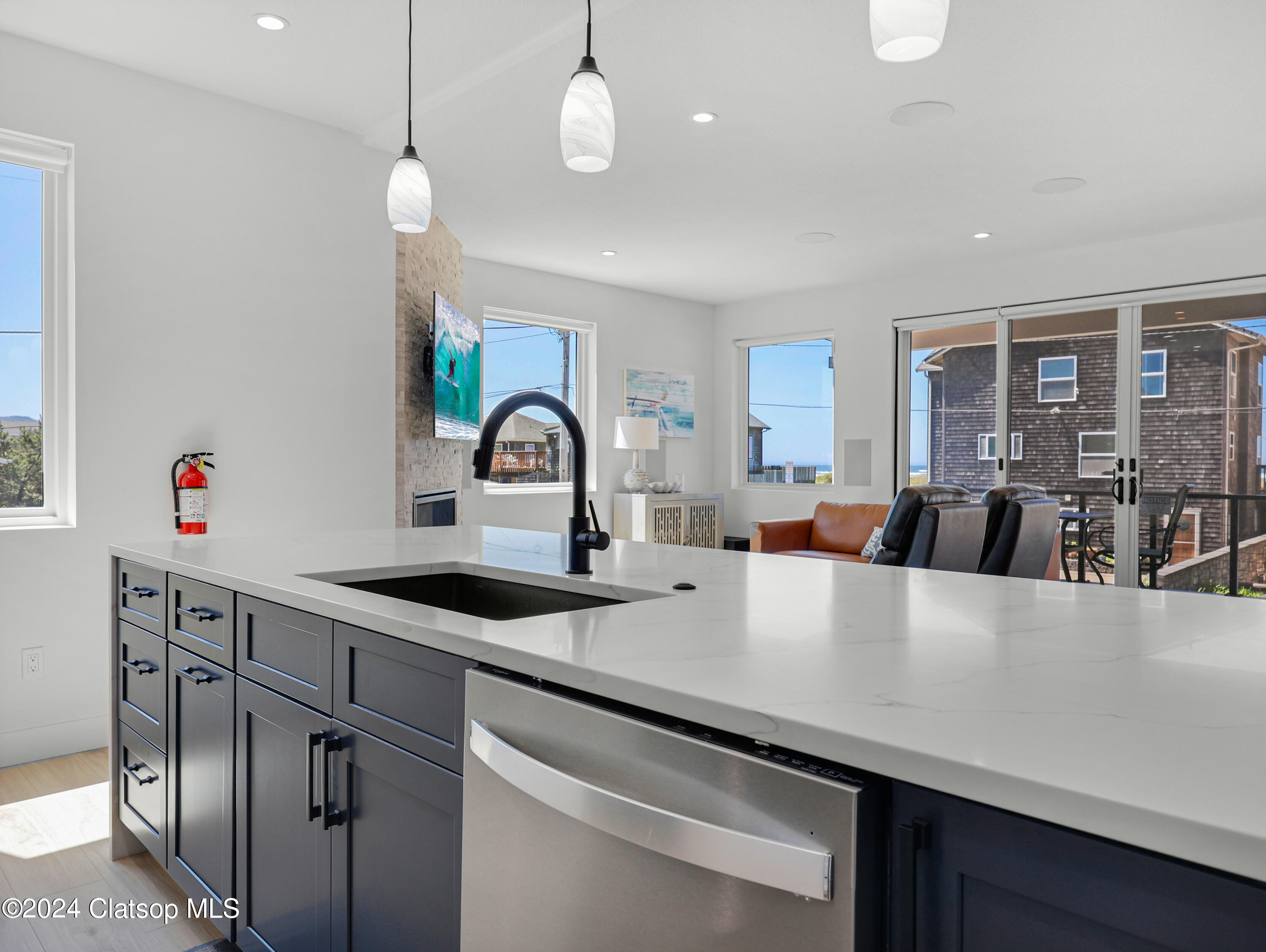 210 15th Avenue Property Photo 16