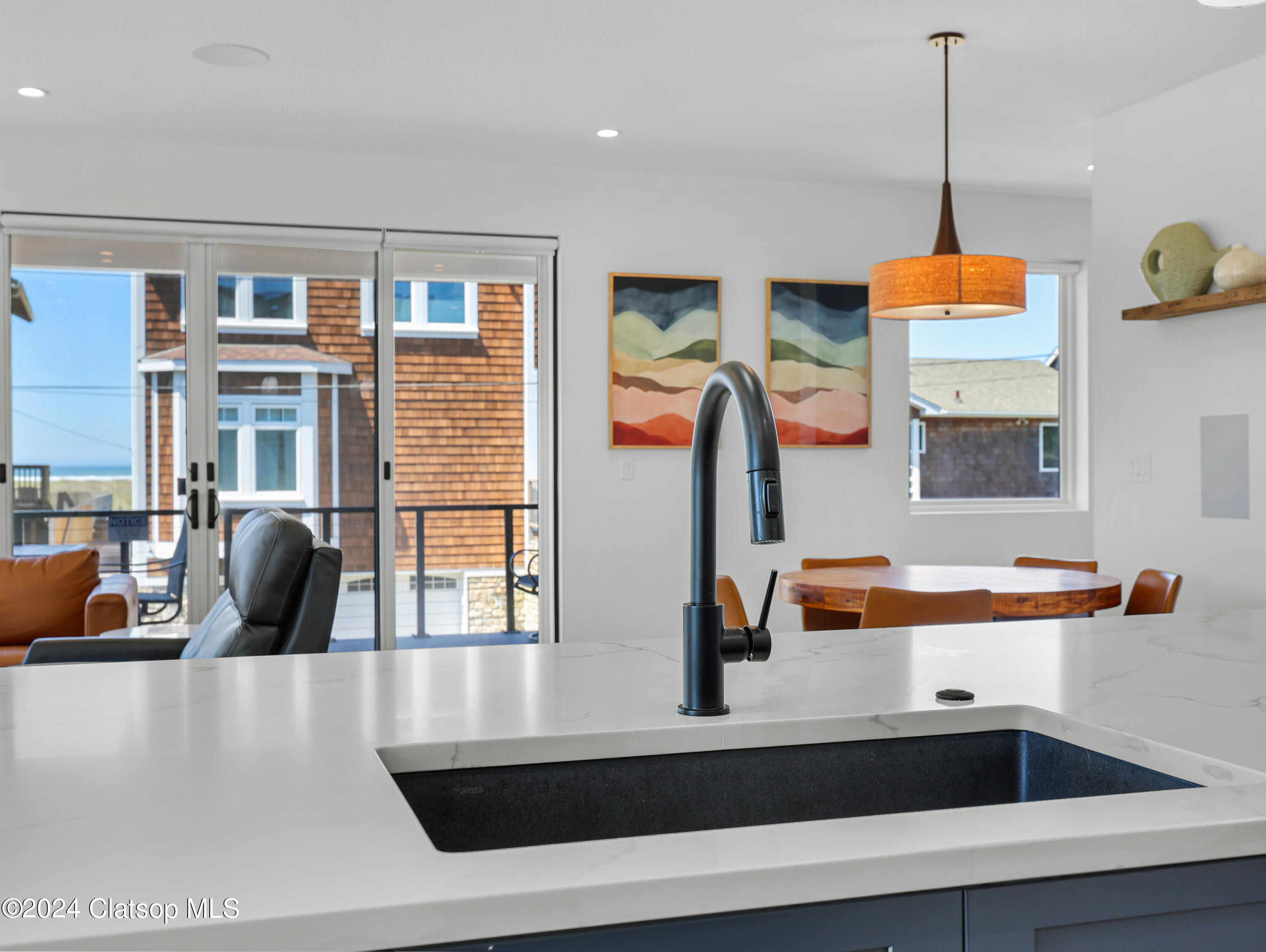 210 15th Avenue Property Photo 17