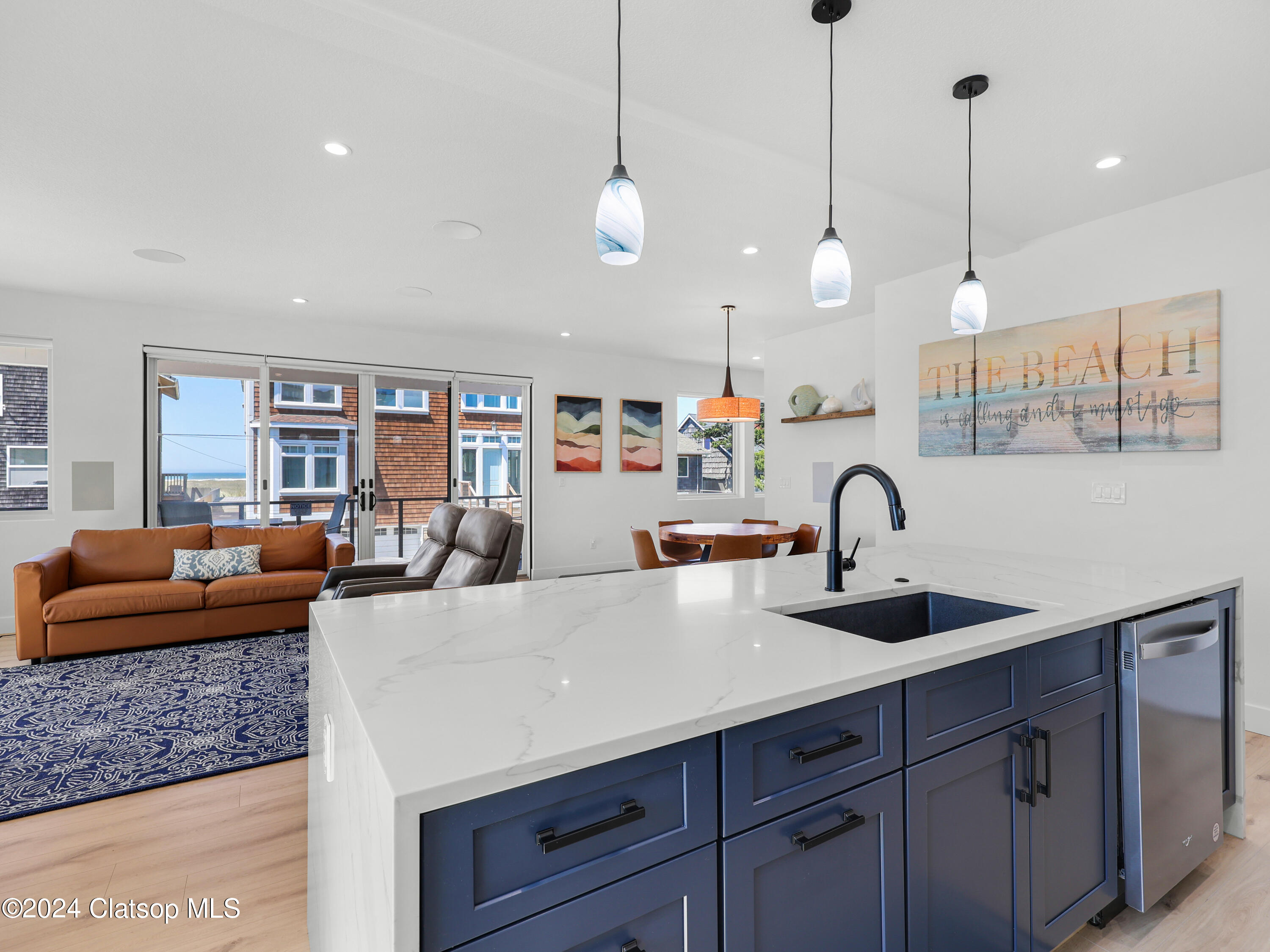 210 15th Avenue Property Photo 18