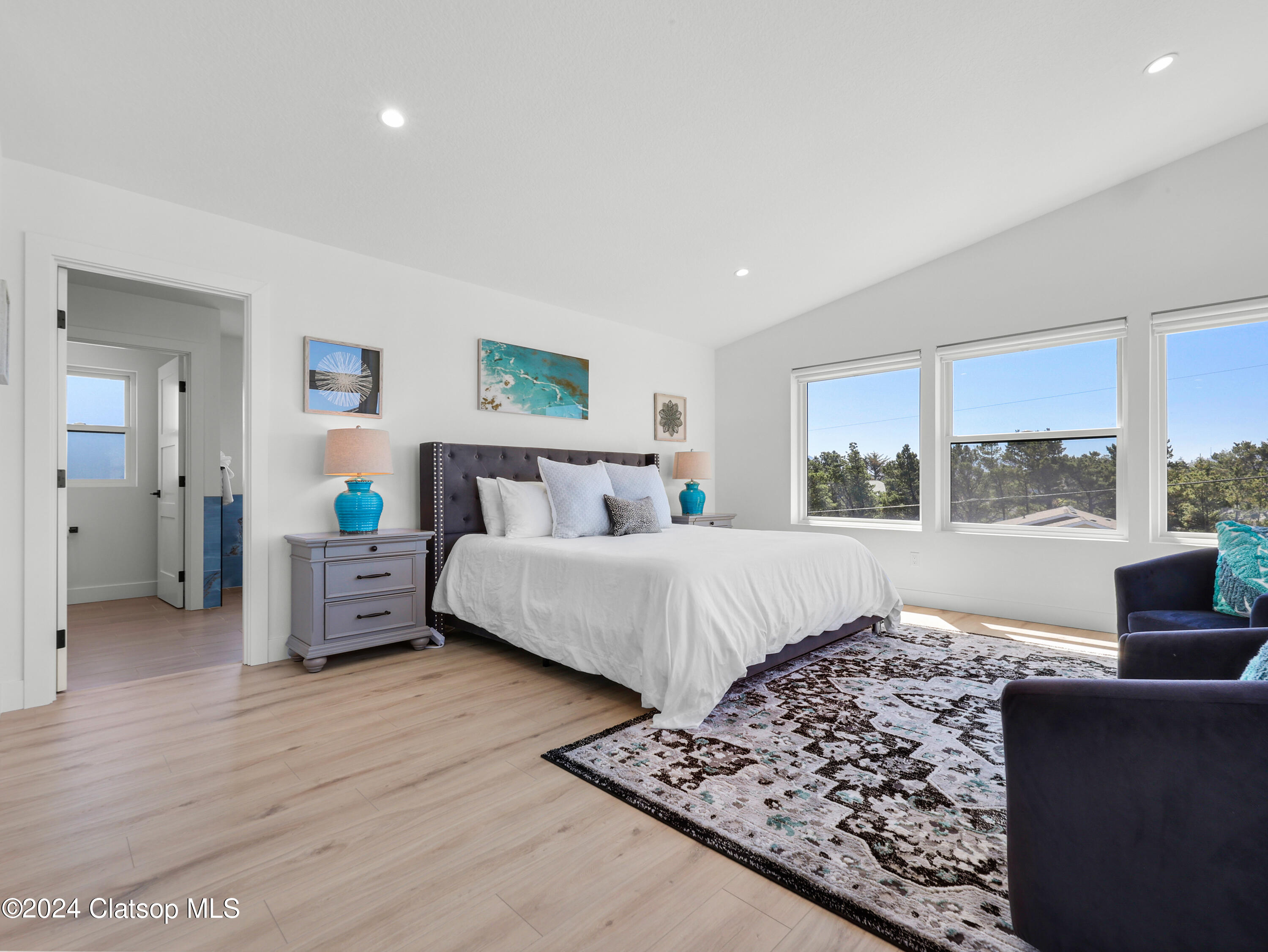 210 15th Avenue Property Photo 36