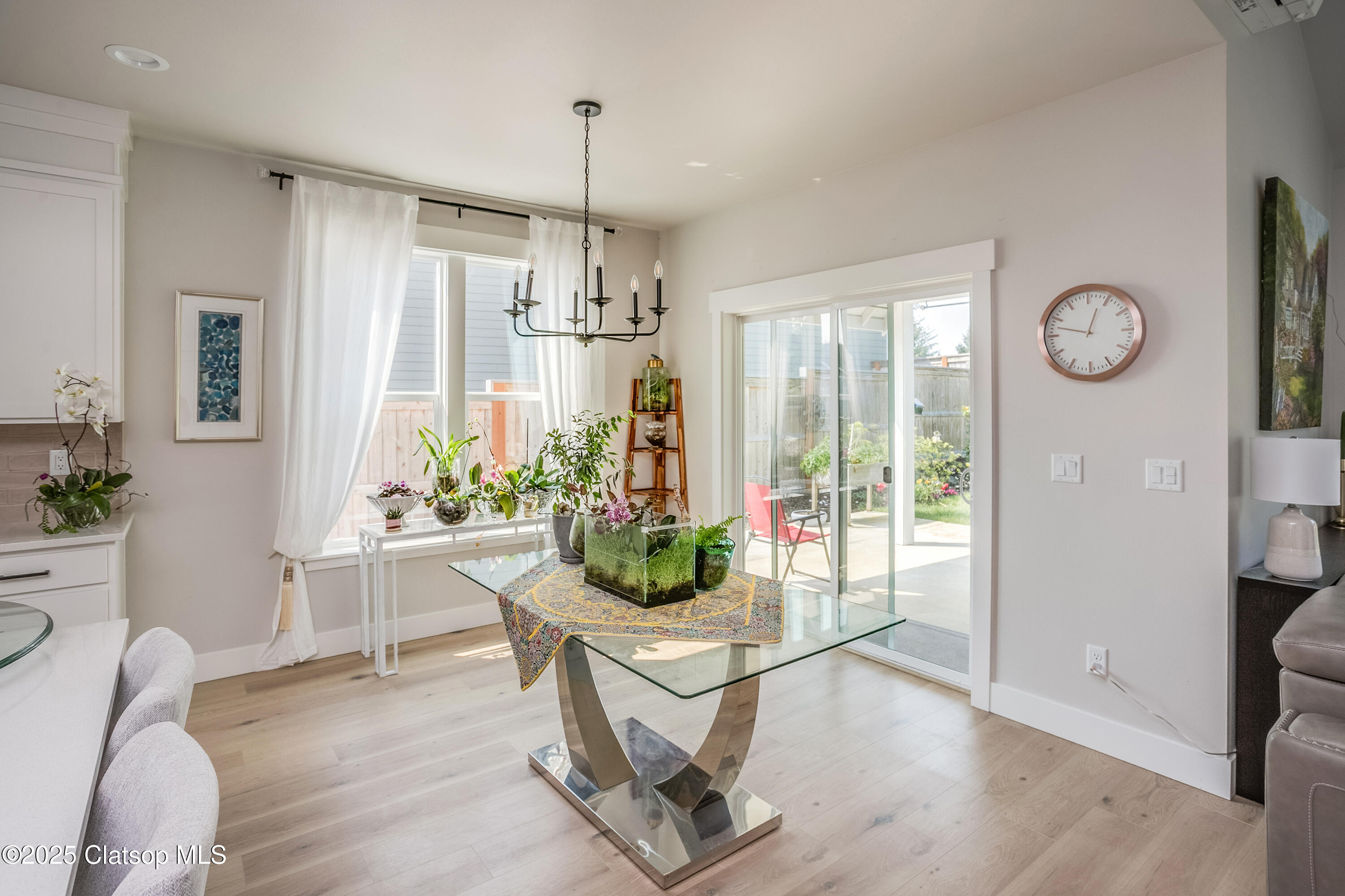 1190 Bugle Avenue Property Photo 13