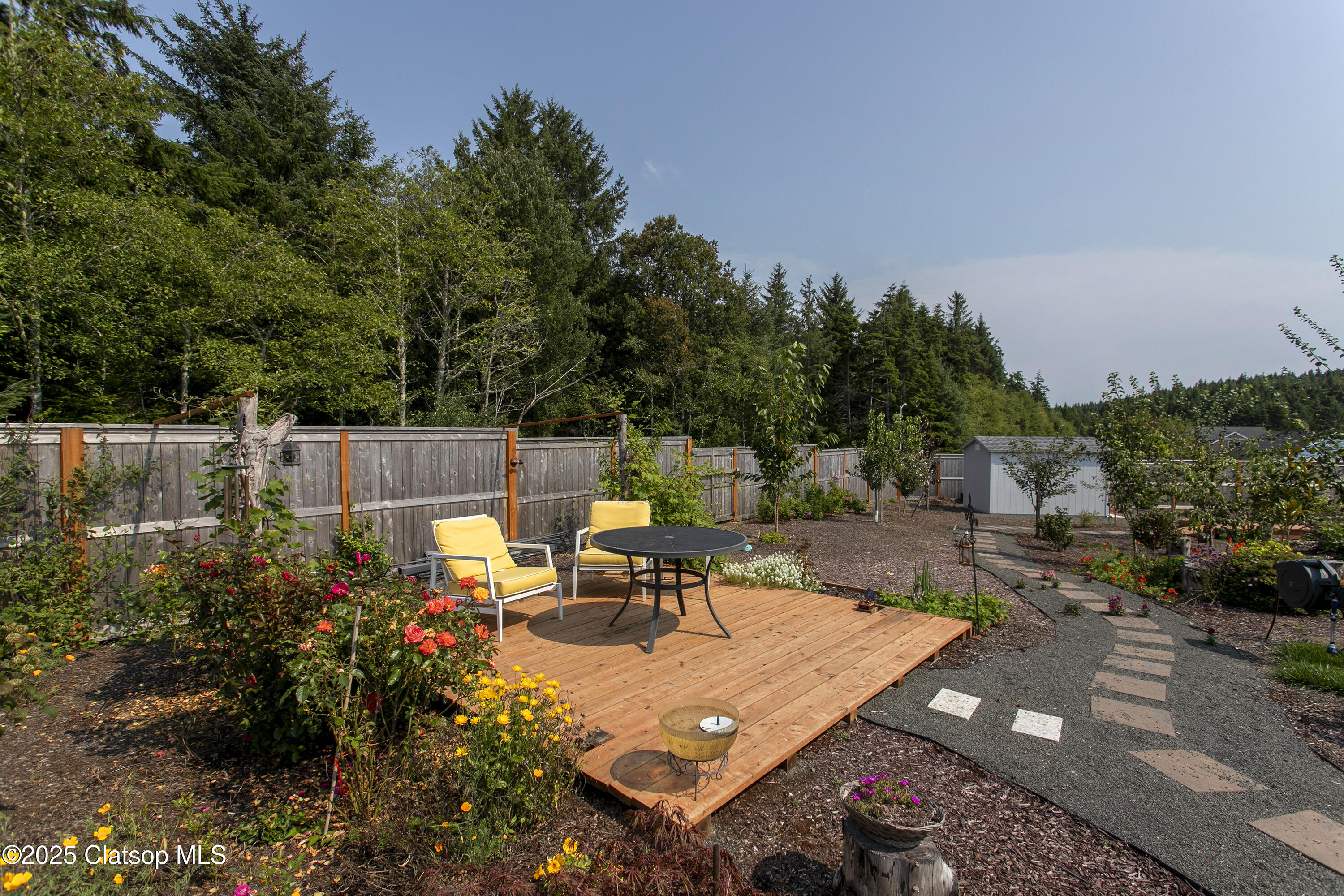 1190 Bugle Avenue Property Photo 21