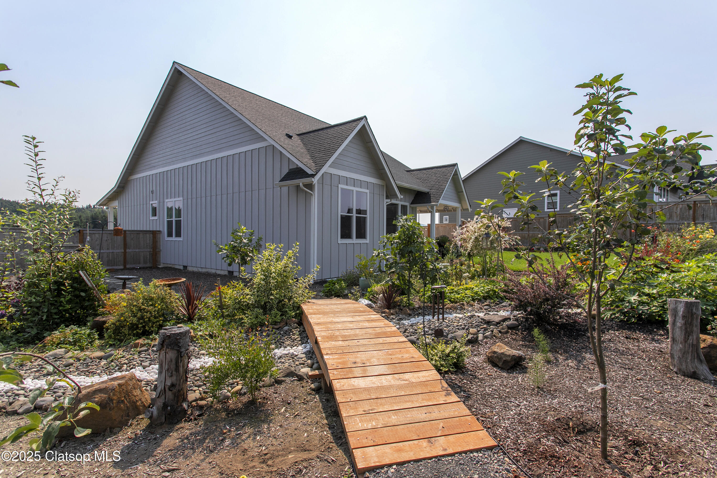 1190 Bugle Avenue Property Photo 22