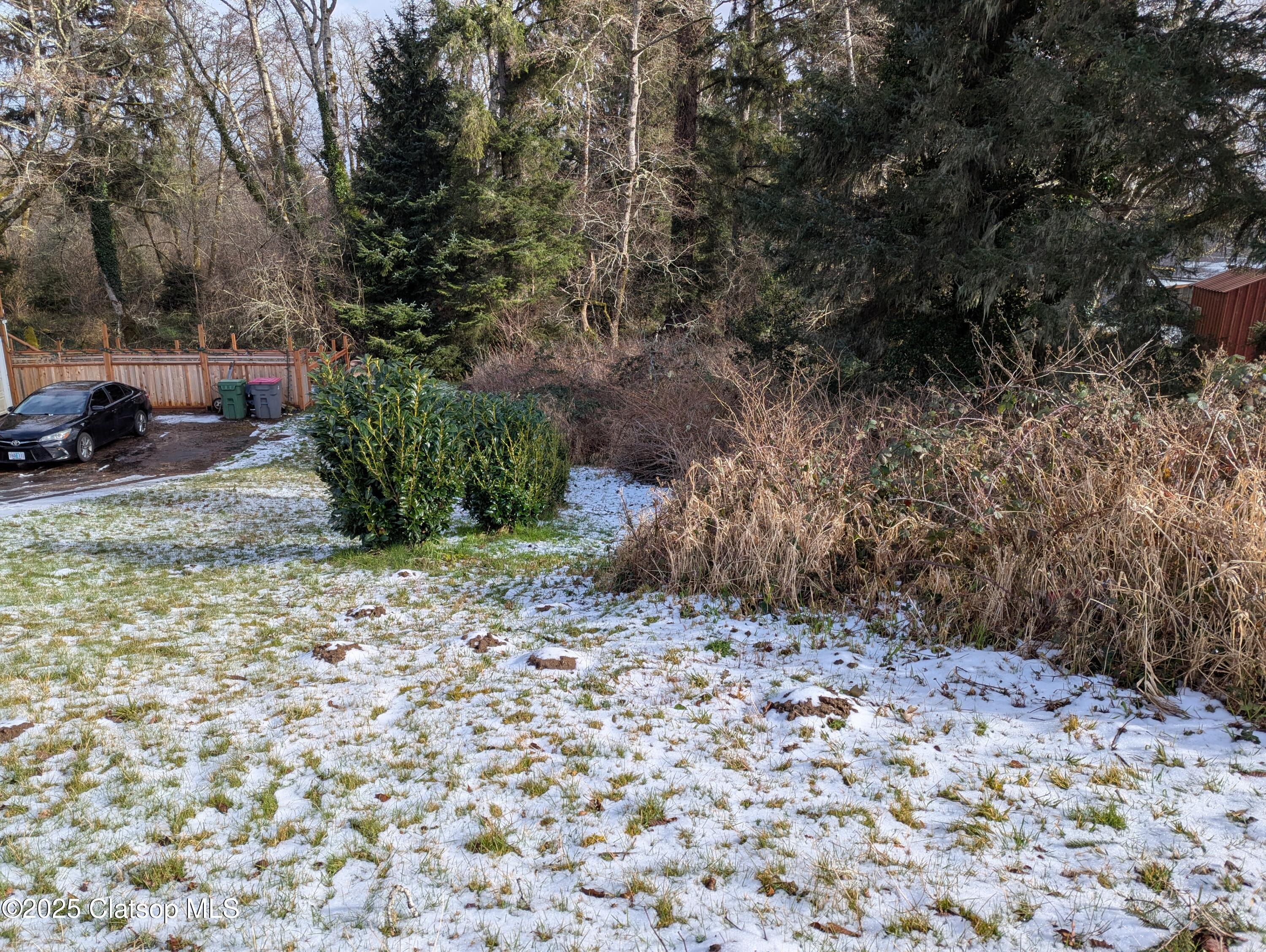 V/l Sw Cedar Avenue Property Photo 2
