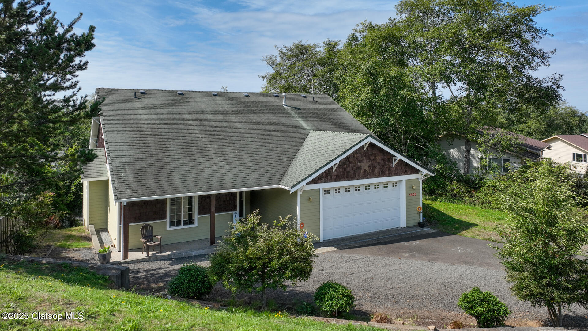 1805 Broadway Street Property Photo 1