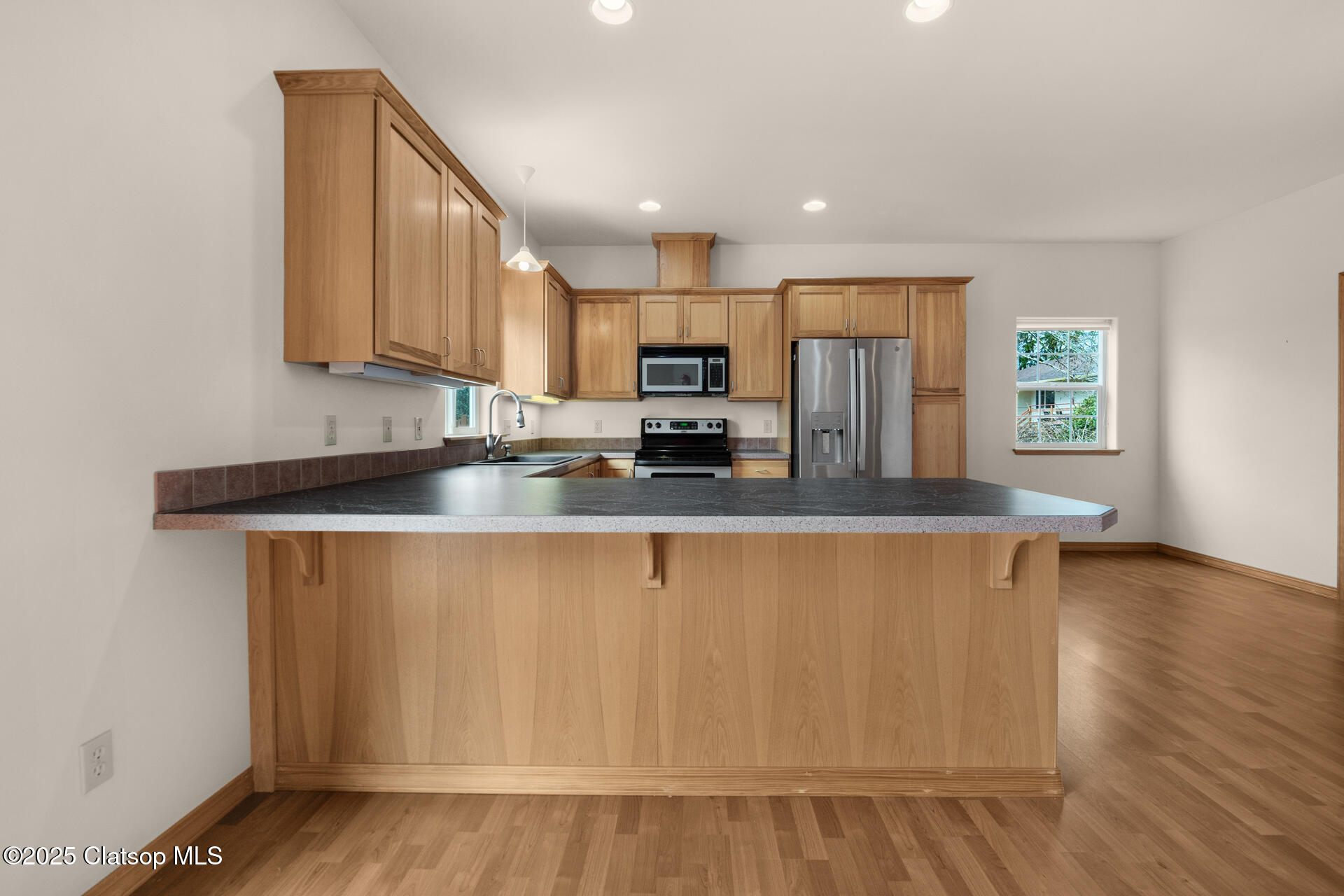 1805 Broadway Street Property Photo 15