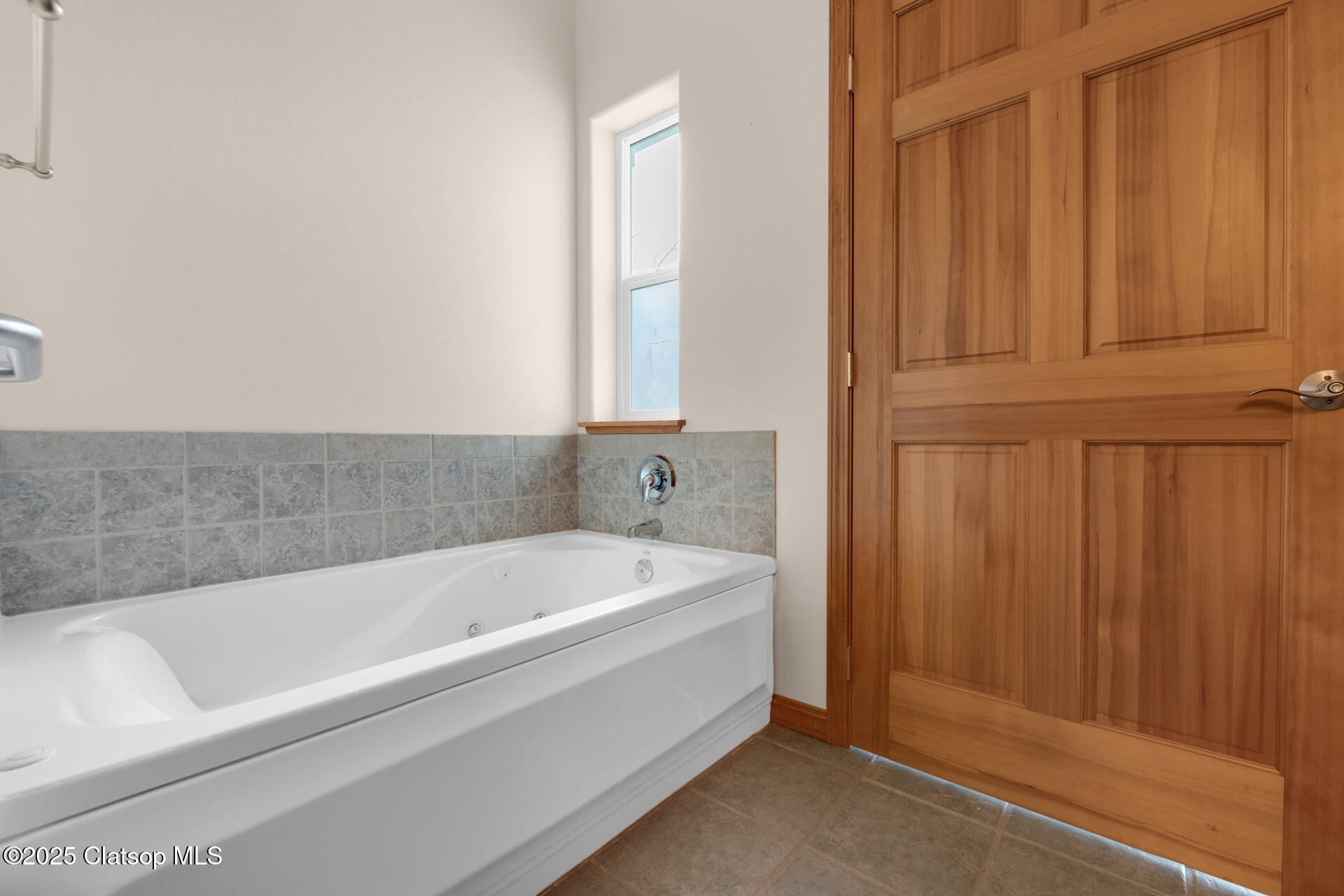 1805 Broadway Street Property Photo 20