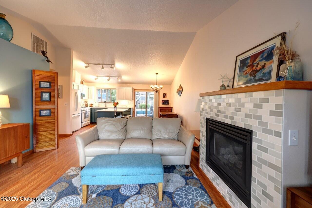 450 9th Avenue Property Photo 10