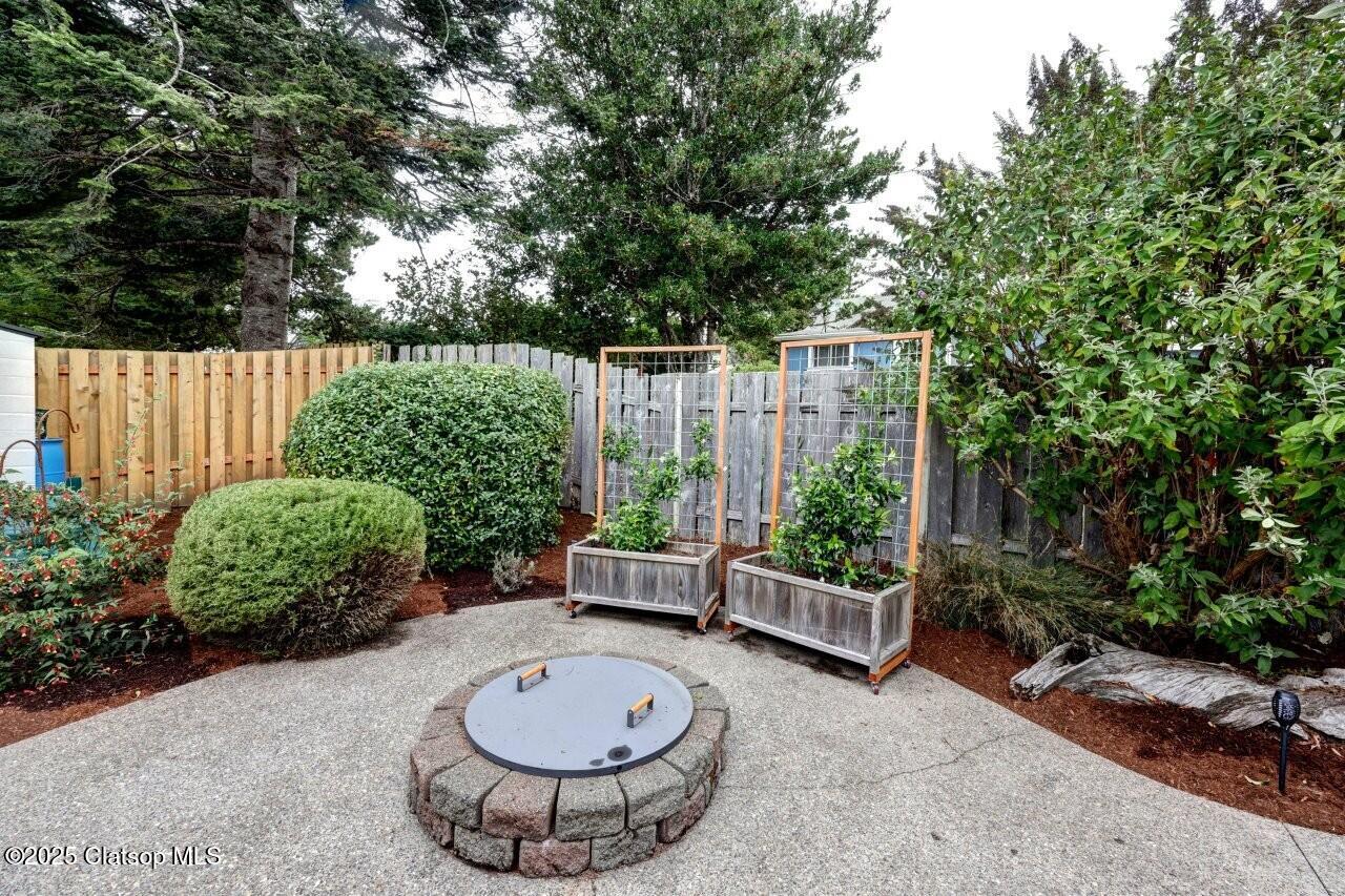 450 9th Avenue Property Photo 33