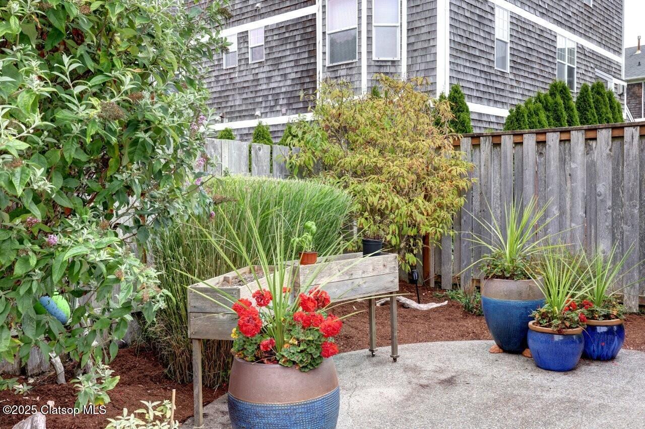 450 9th Avenue Property Photo 35