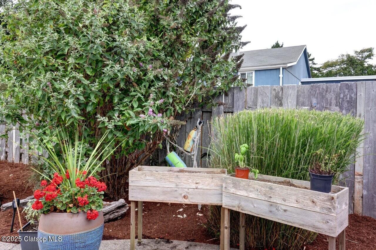 450 9th Avenue Property Photo 36