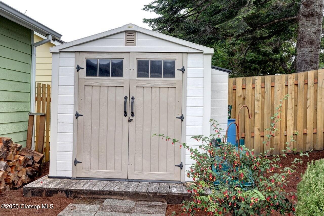 450 9th Avenue Property Photo 38