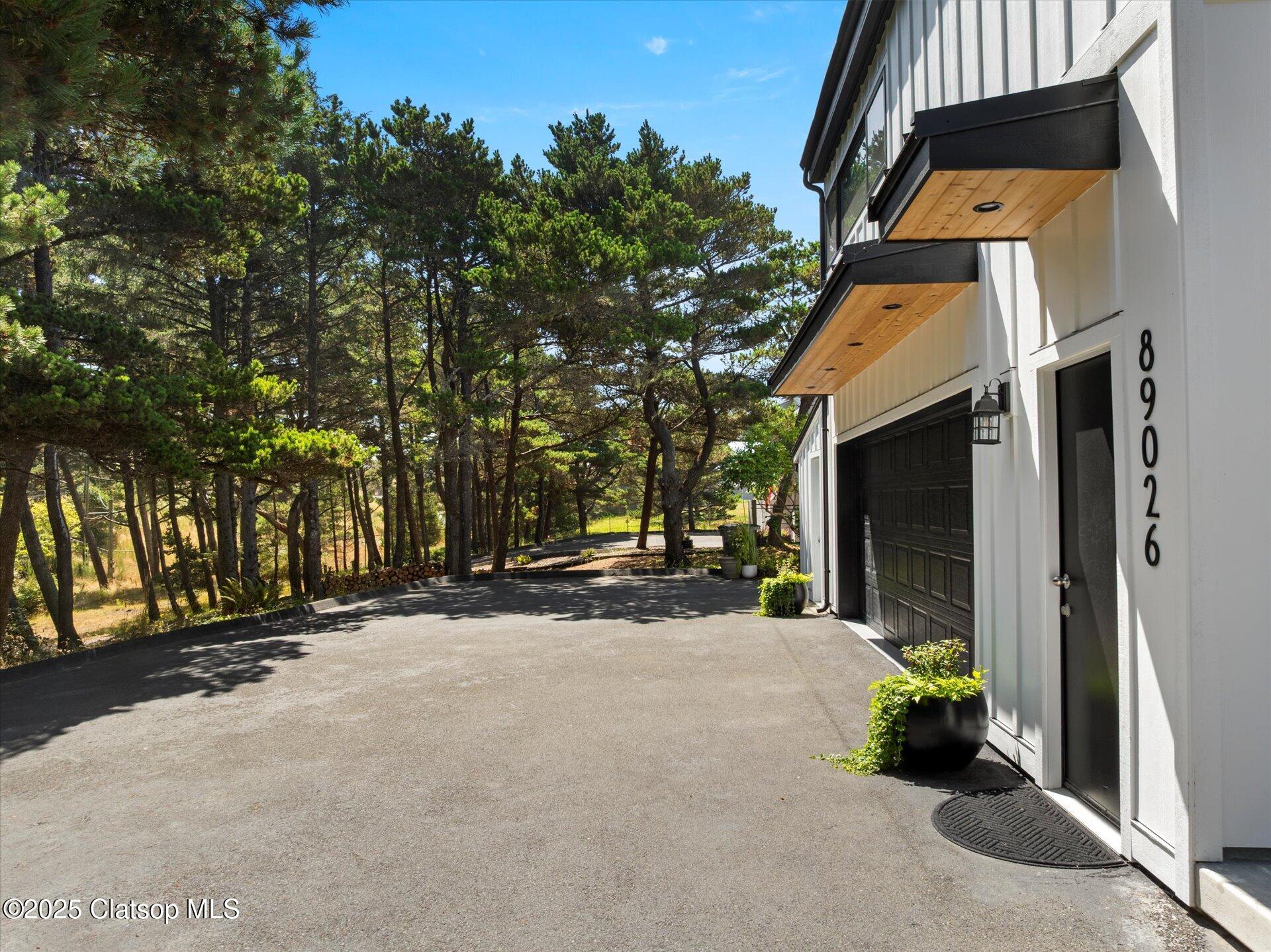 89026 Ocean Drive Property Photo 5