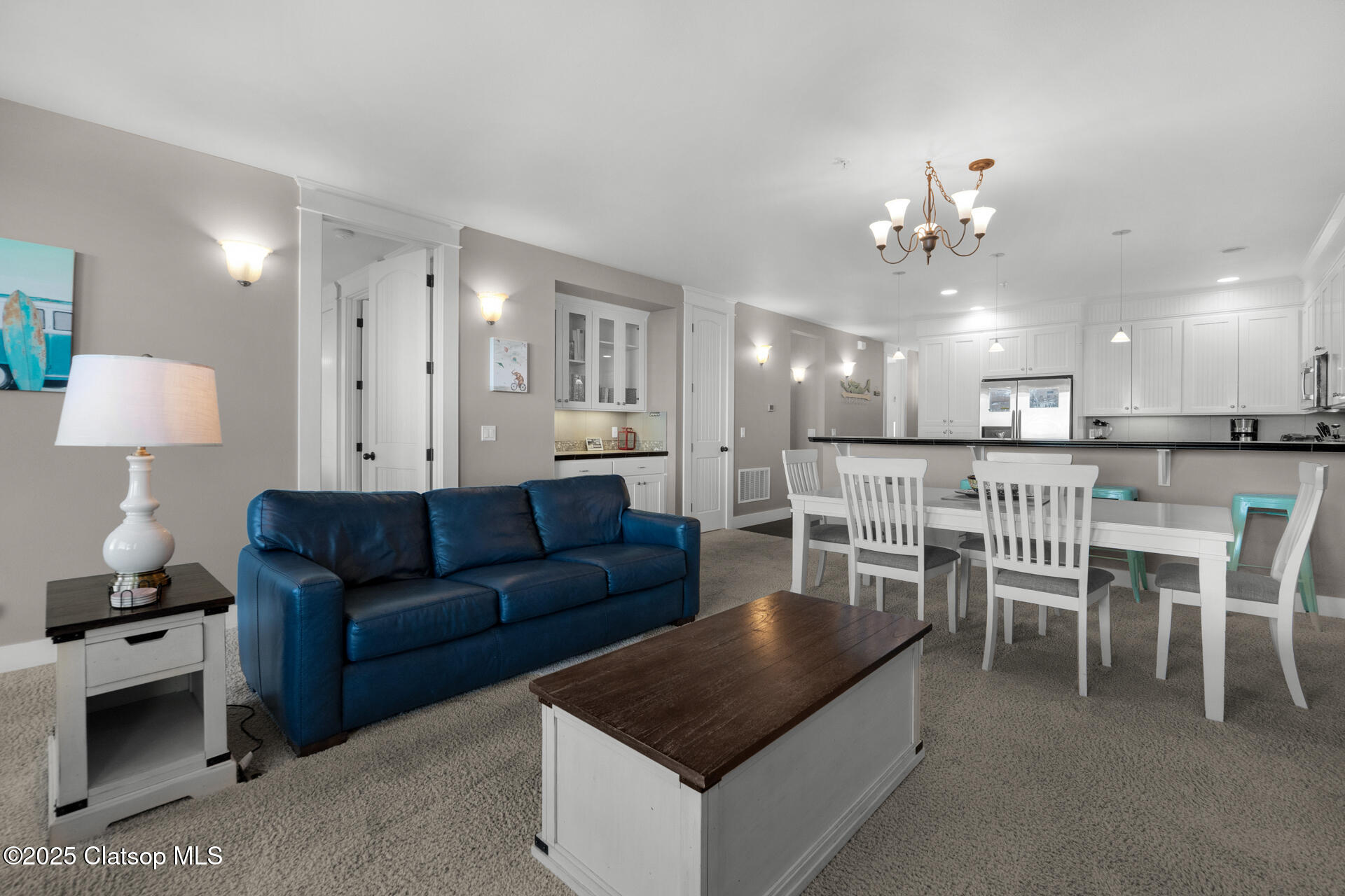 3972 Sunset Boulevard Property Photo 16