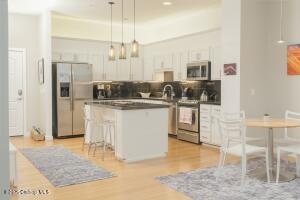 3930 Abbey Ln Property Photo 5