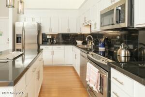 3930 Abbey Ln Property Photo 7