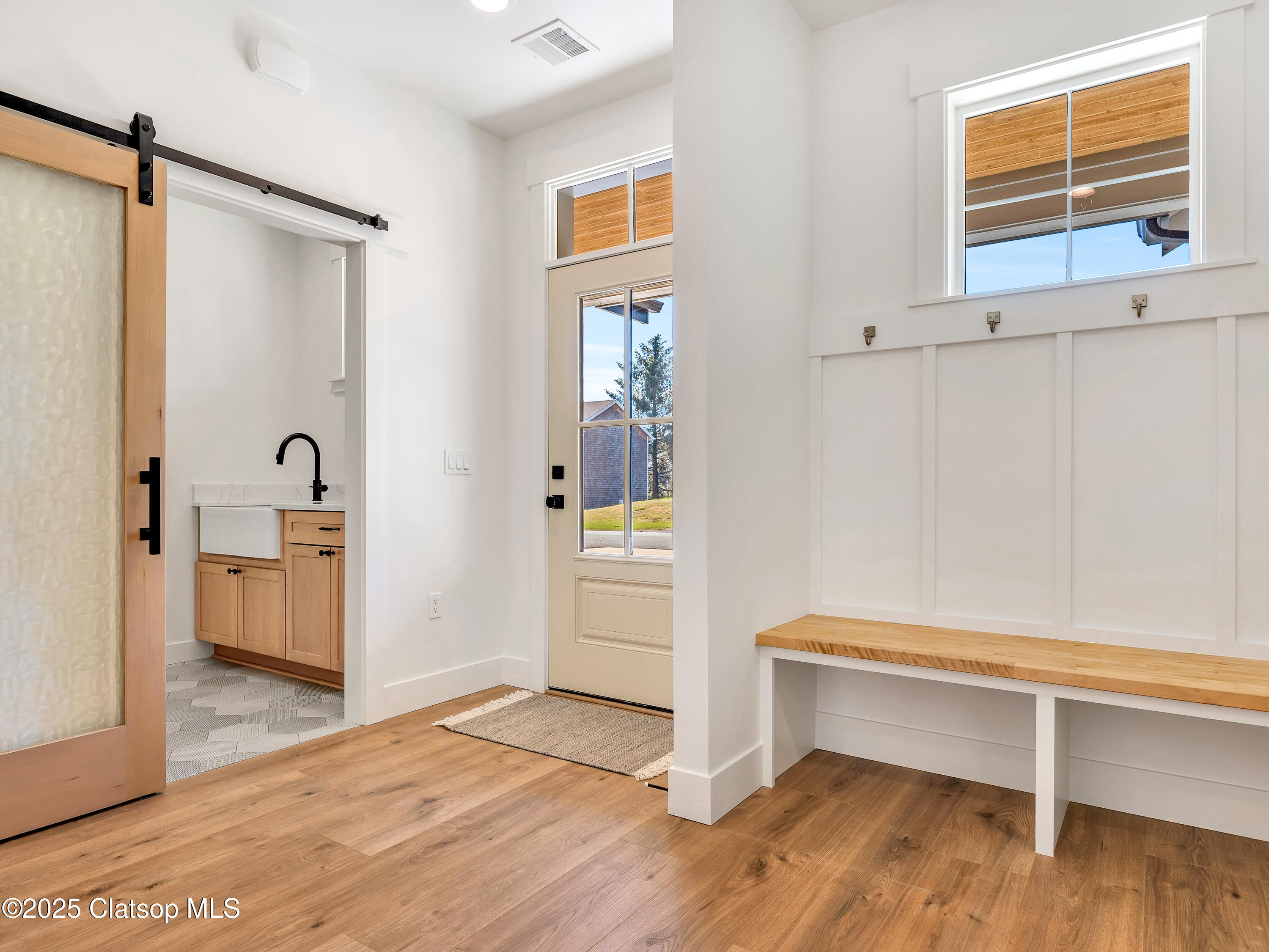 1054 Picture Place Property Photo 32