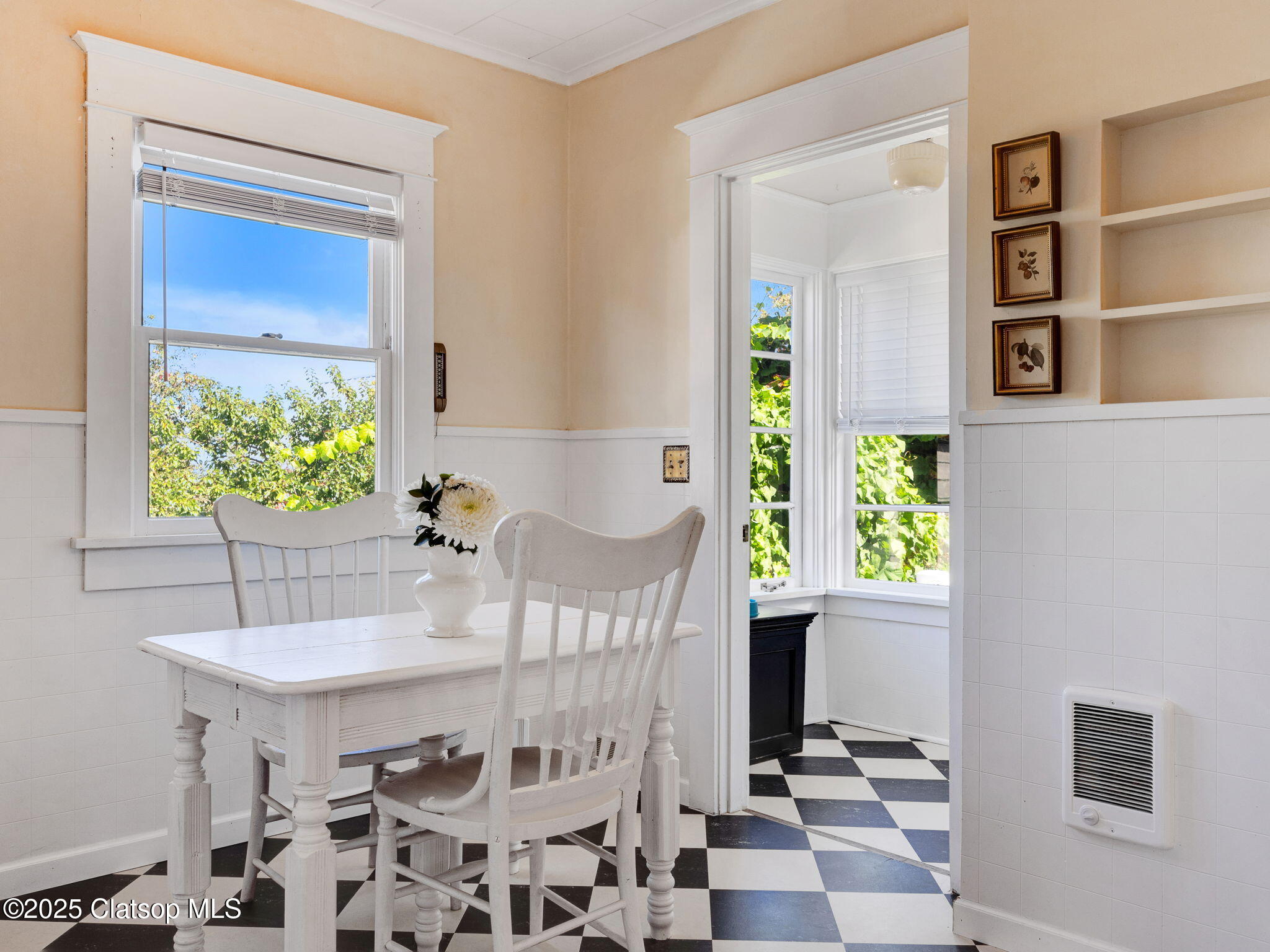 192 W Exchange Street Property Photo 16