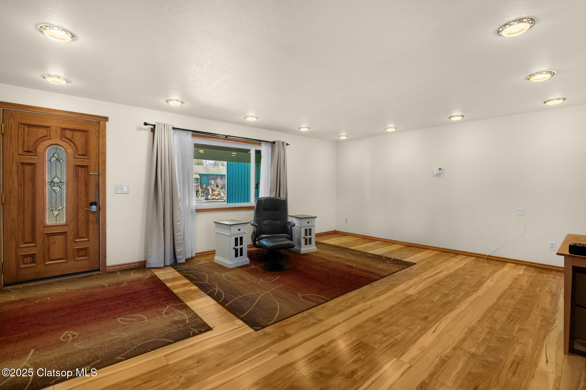 91664 Smith Lake Road Property Photo 11