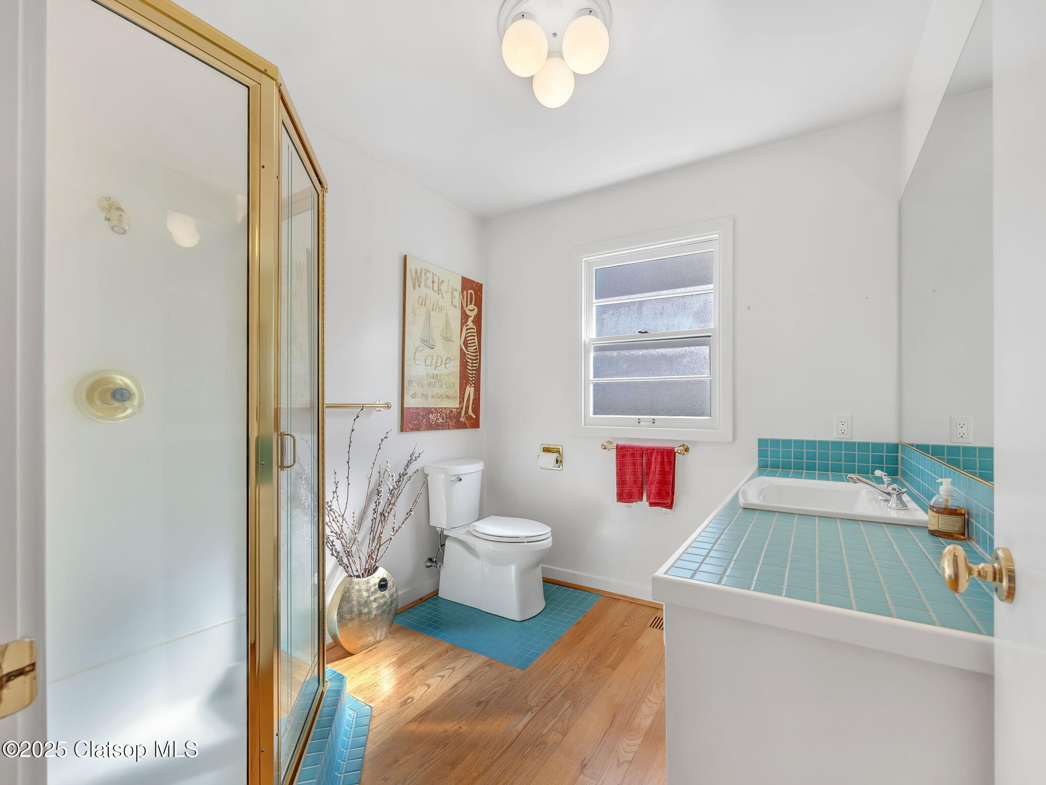 245 W Irving Avenue Property Photo 13