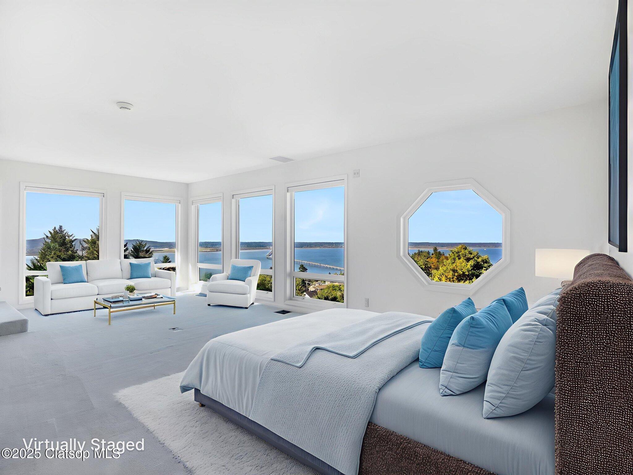 245 W Irving Avenue Property Photo 16