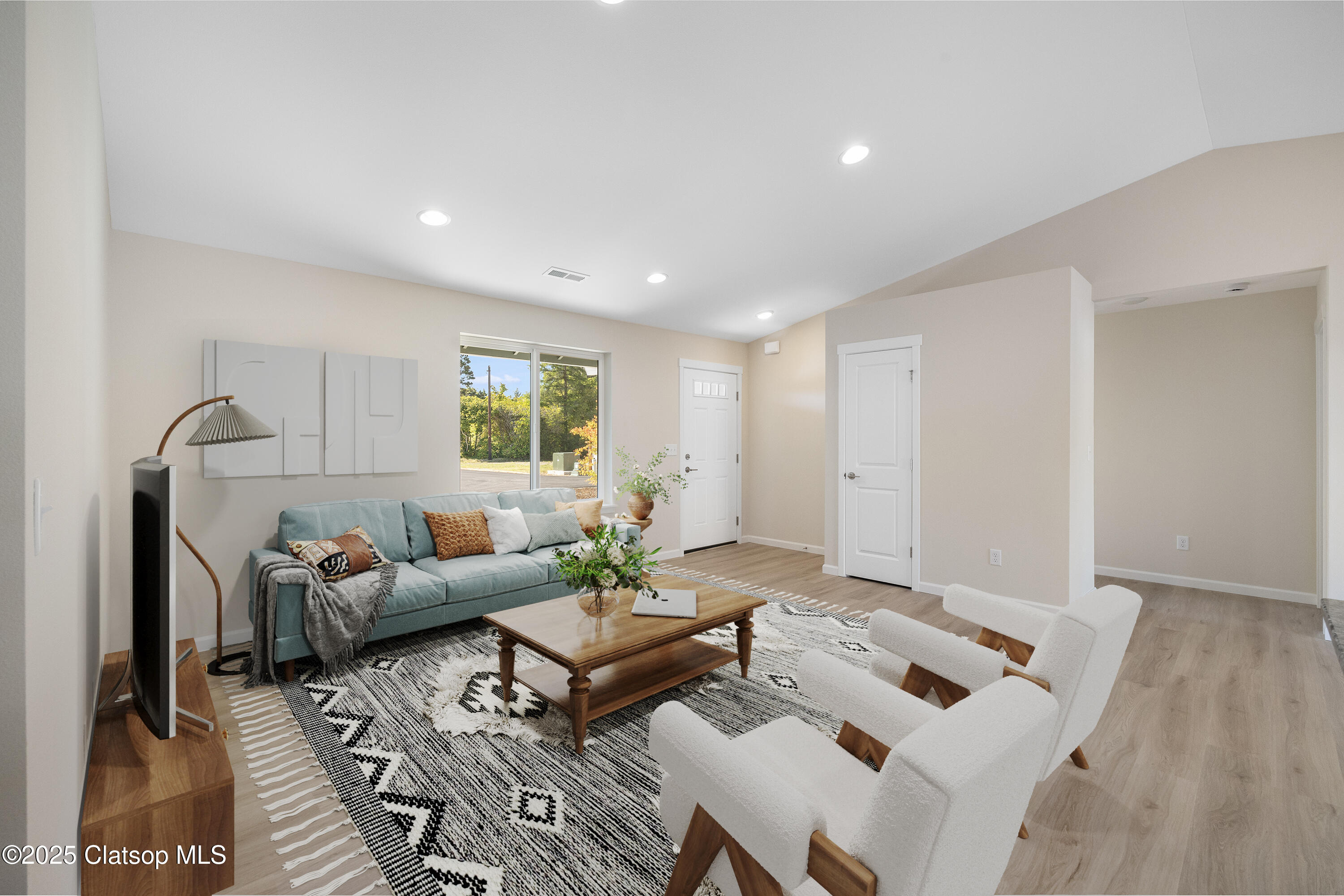 11480 Fern Way Property Photo 12