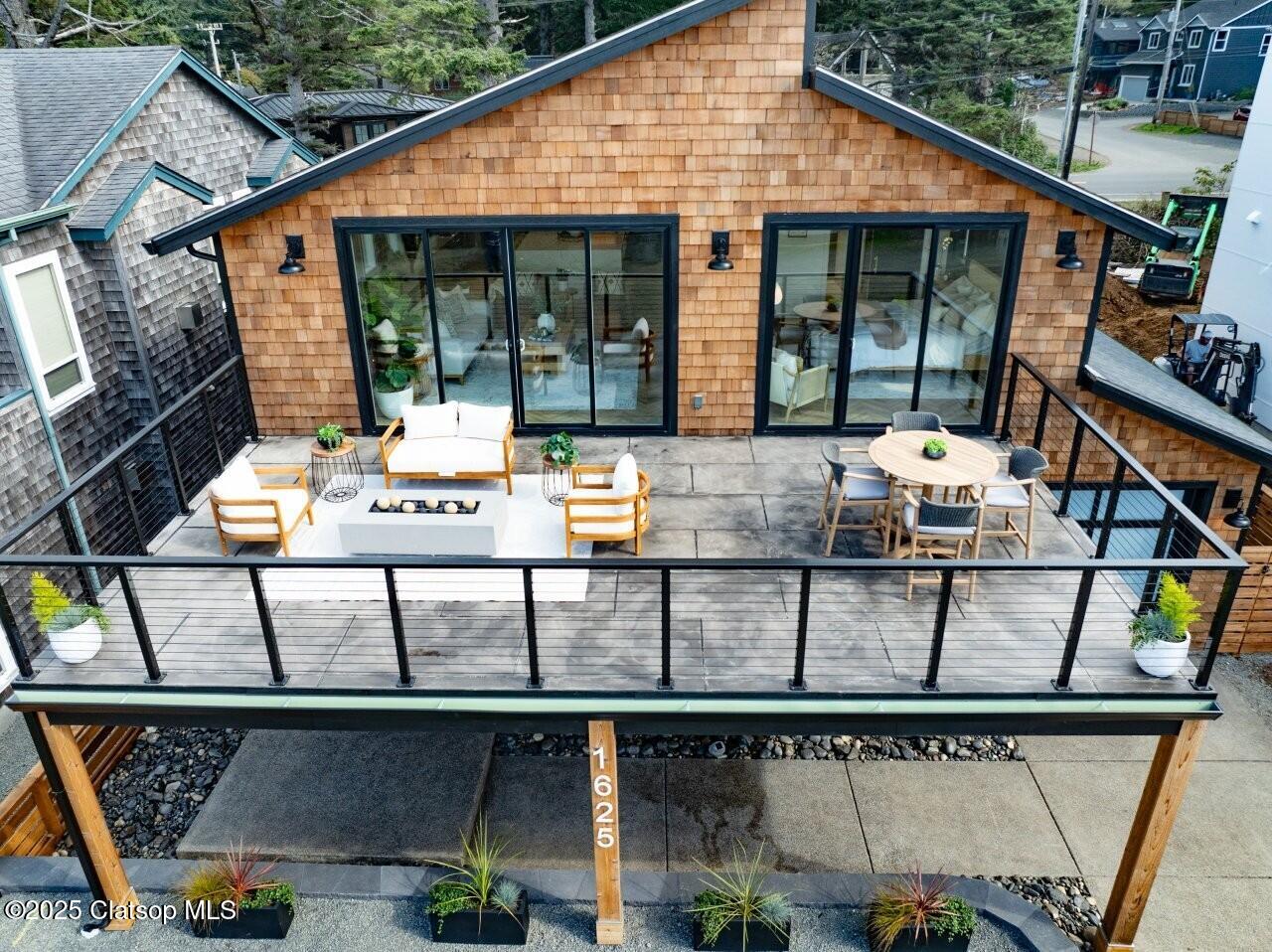 1625 Forest Lawn Road Property Photo 45