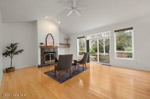 1049 Nautical Drive Property Photo 12