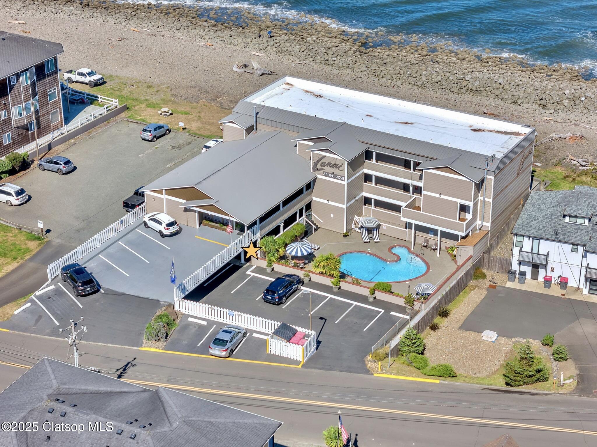 3140 Sunset Blvd Property Photo 1